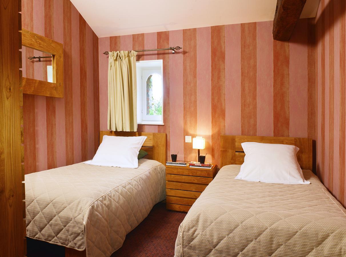 B&B Domaine De La Corbe Bournezeau 외부 사진
