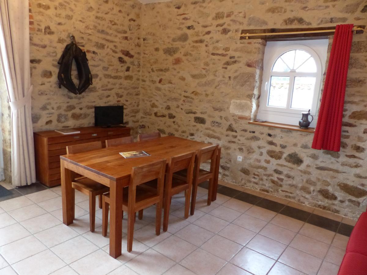 B&B Domaine De La Corbe Bournezeau 외부 사진