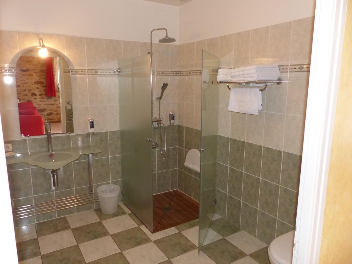 B&B Domaine De La Corbe Bournezeau 외부 사진