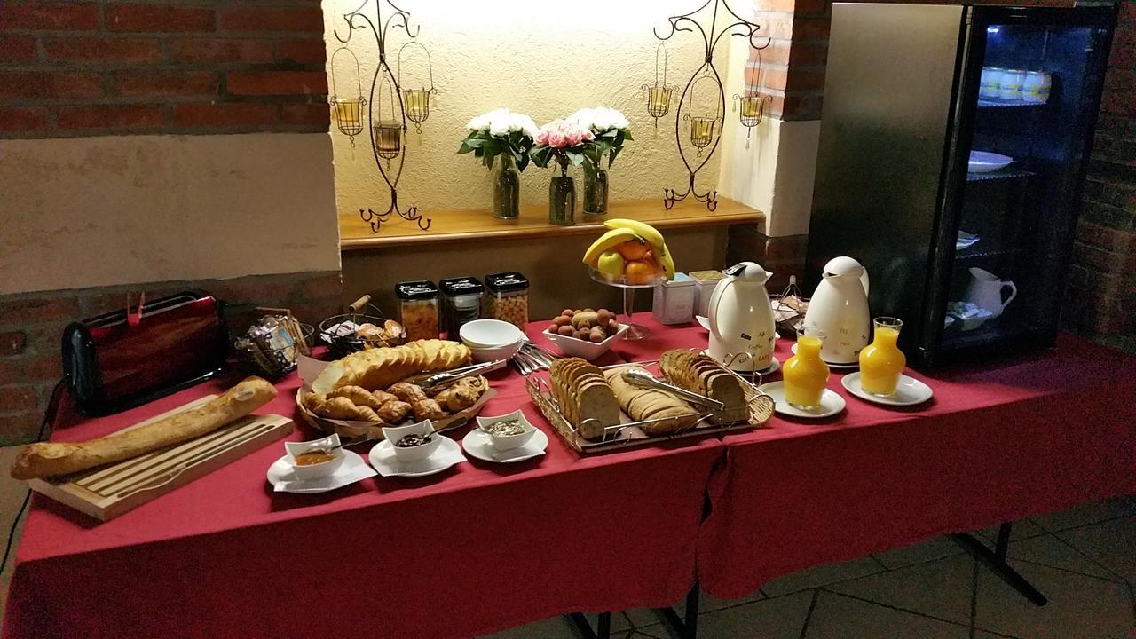 B&B Domaine De La Corbe Bournezeau 외부 사진